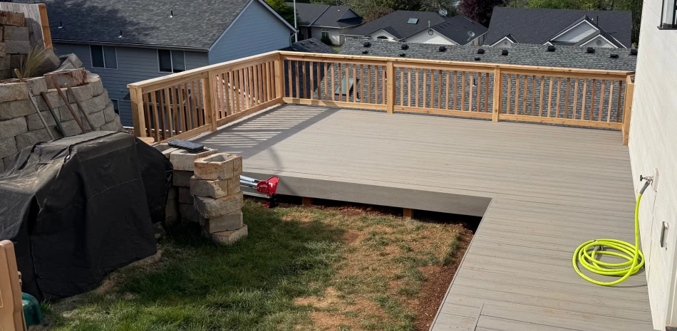 Deck Building & Custom Outdoor Living@1x Deck Building & Custom Outdoor Living@1x